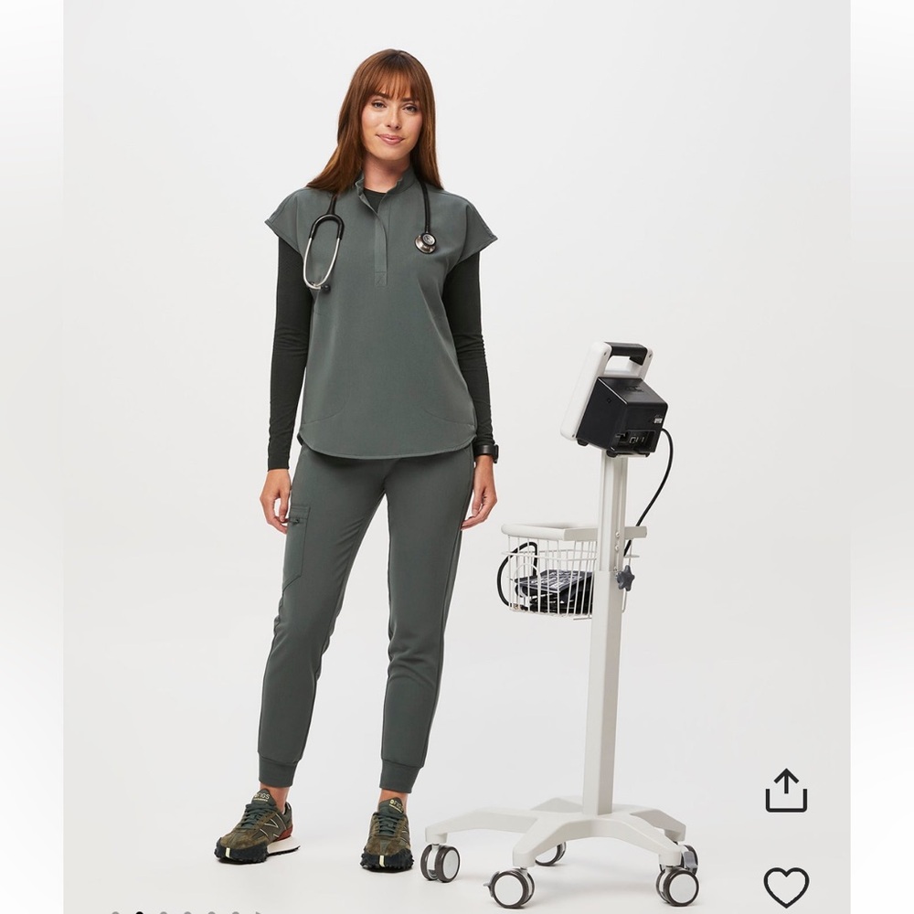 FIGS SCRUBS - Bonsai